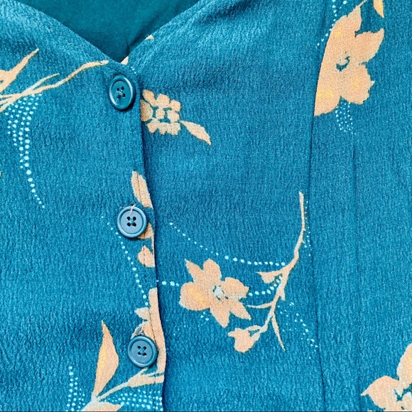 SOLD OU Button Down Floral Mini Dress - Picture 5 of 8